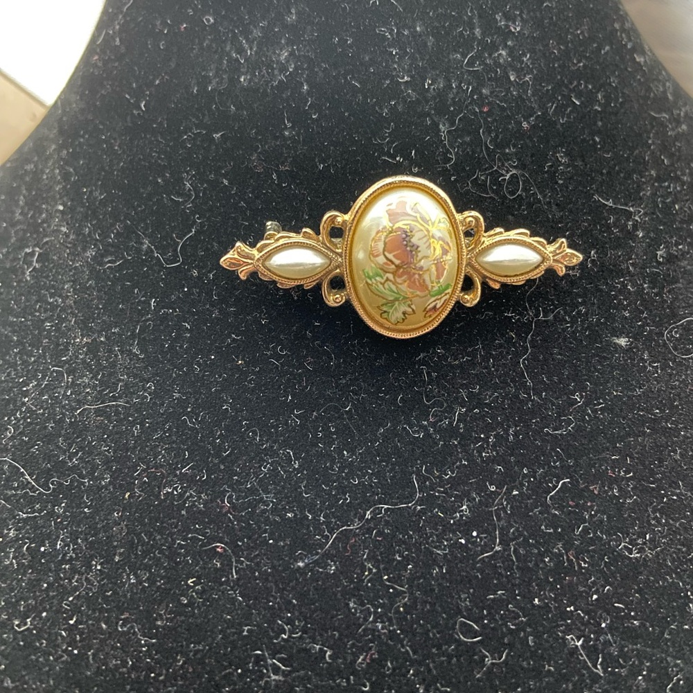 Vintage Gold Tone Floral Bar Brooch Pin Faux Pearl Cabochon Victorian Inspired